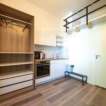 Storey Apartment Close To Metro Palmovka Praga Exterior foto